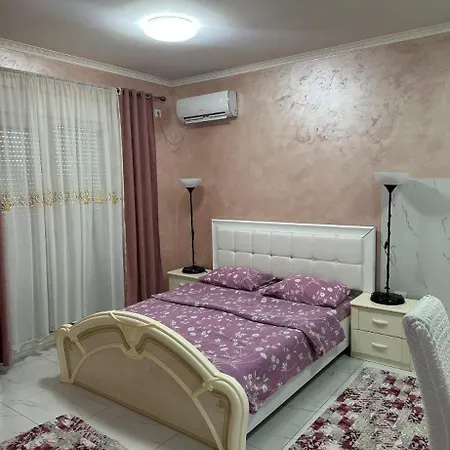 Apartment Pink Dream *